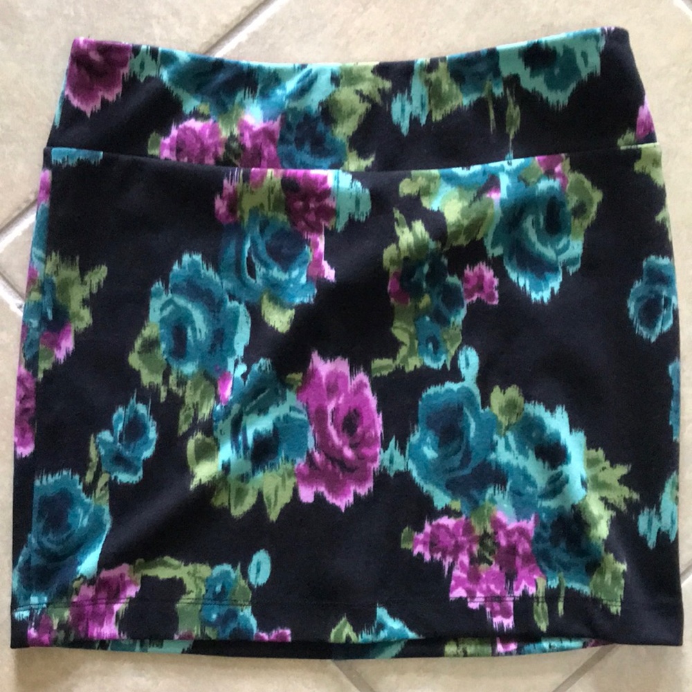 Floral Forever 21 skirt